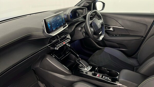 Used Peugeot 208 2022 for sale - 76190944: Photo 9