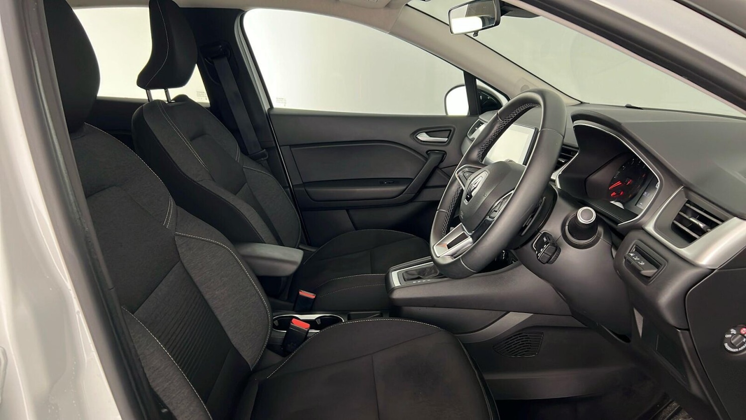 Used Renault Captur 2021 for sale - 76907968: Photo 14