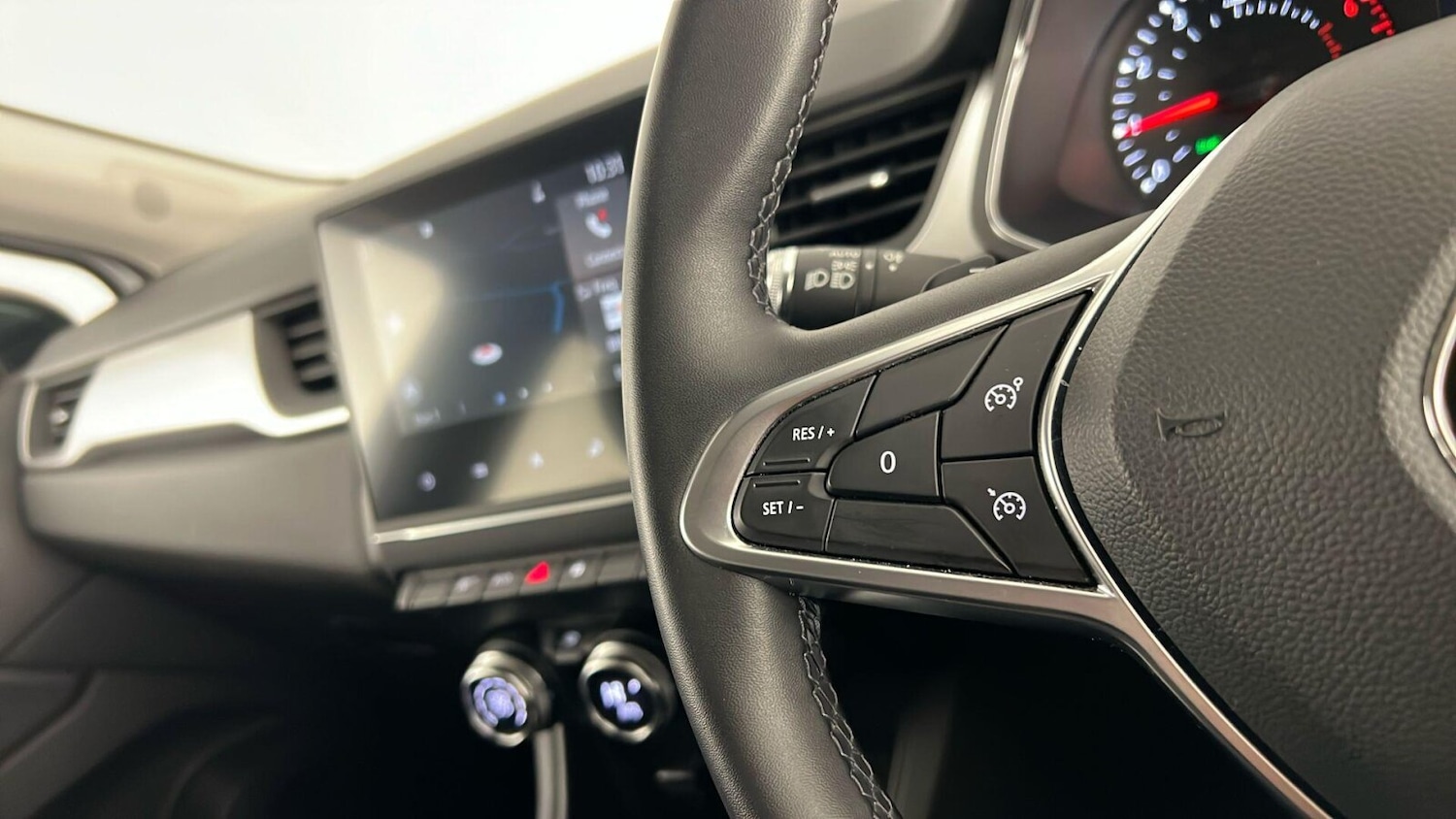 Used Renault Captur 2021 for sale - 76907968: Photo 21