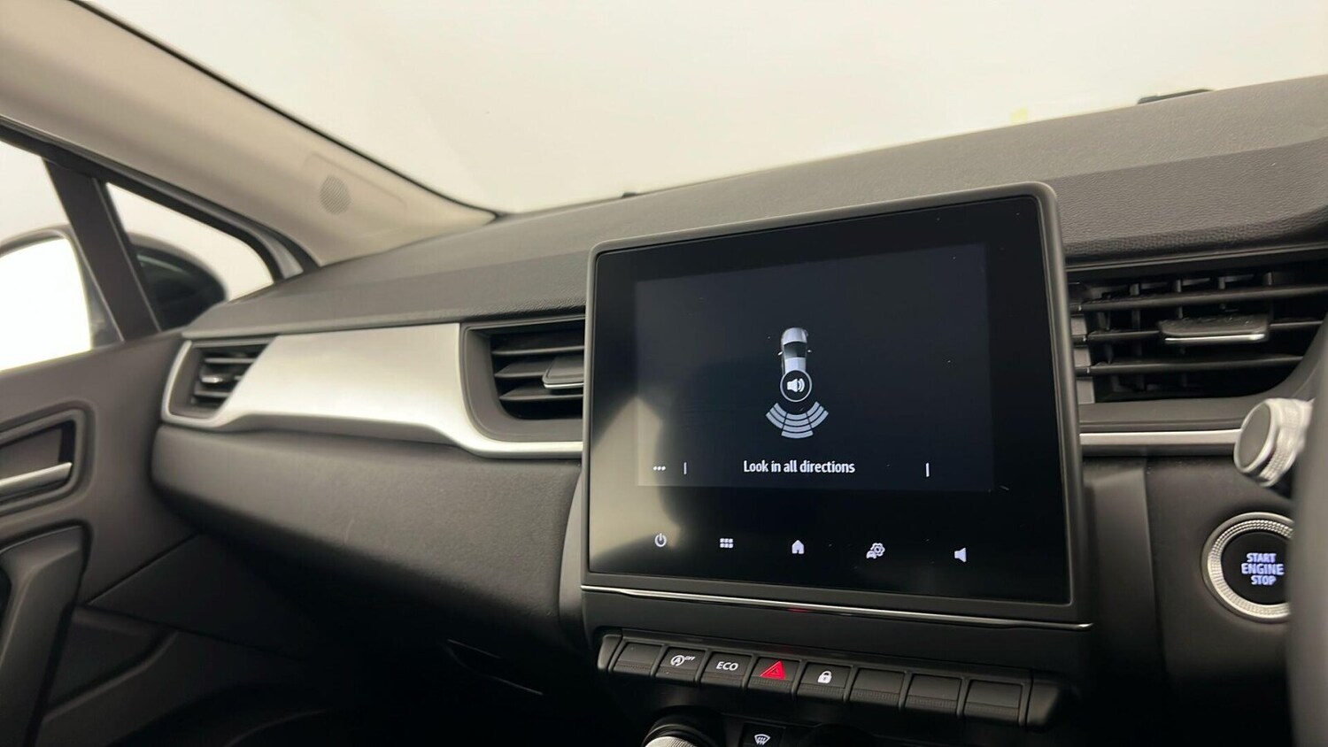 Used Renault Captur 2021 for sale - 76907968: Photo 26