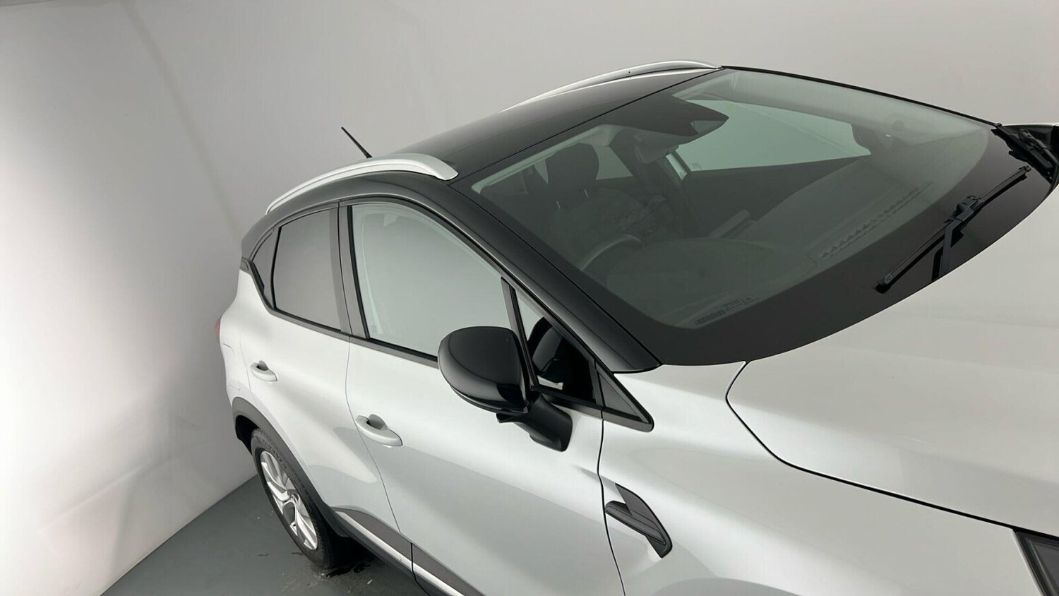 Used Renault Captur 2021 for sale - 76907968: Photo 38