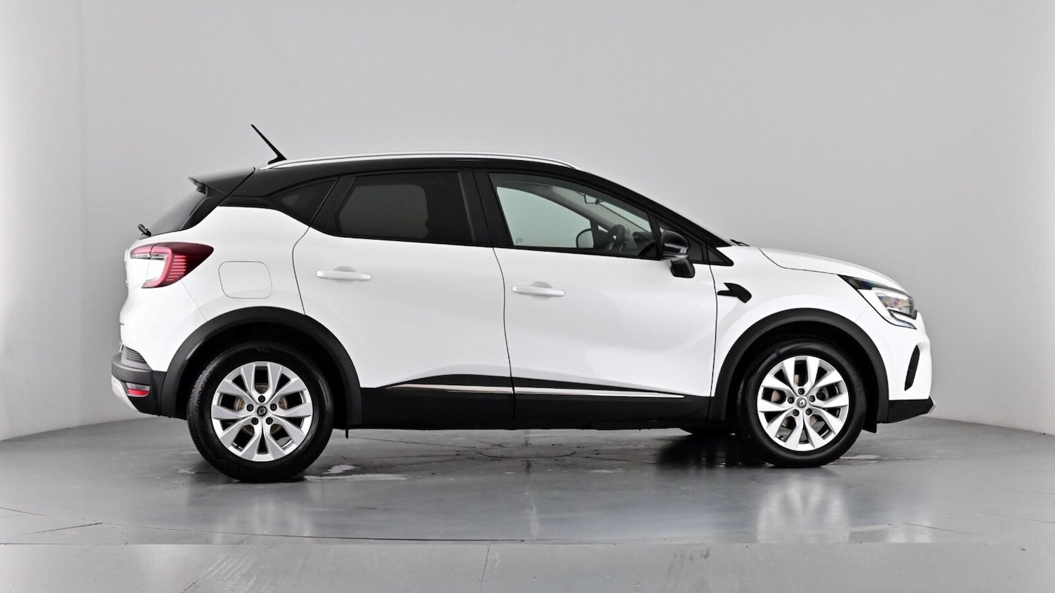 Used Renault Captur 2021 for sale - 76907968: Photo 72