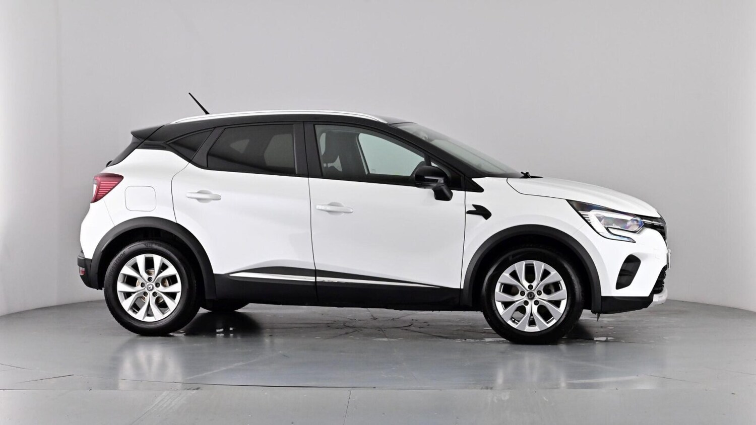 Used Renault Captur 2021 for sale - 76907968: Photo 74