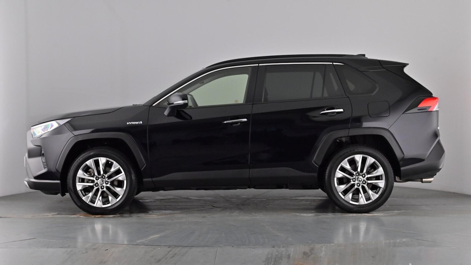 Used Toyota RAV4 2021 for sale - 77560633: Photo 55