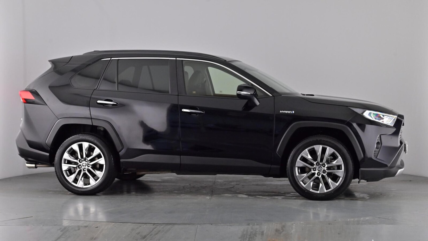 Used Toyota RAV4 2021 for sale - 77560633: Photo 74