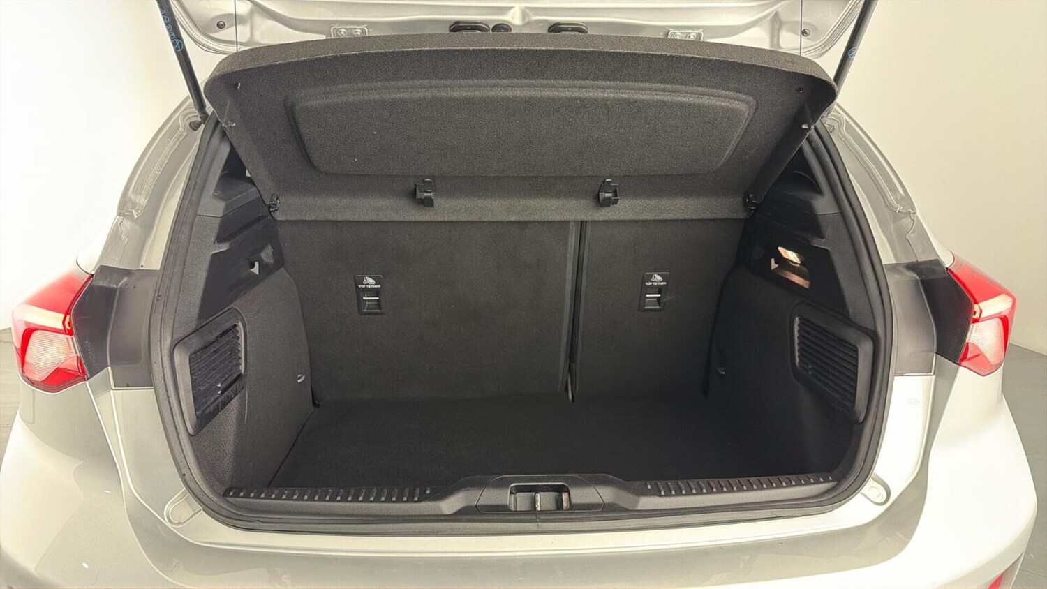 Used Ford Focus 2020 for sale - 77885386: Photo 15