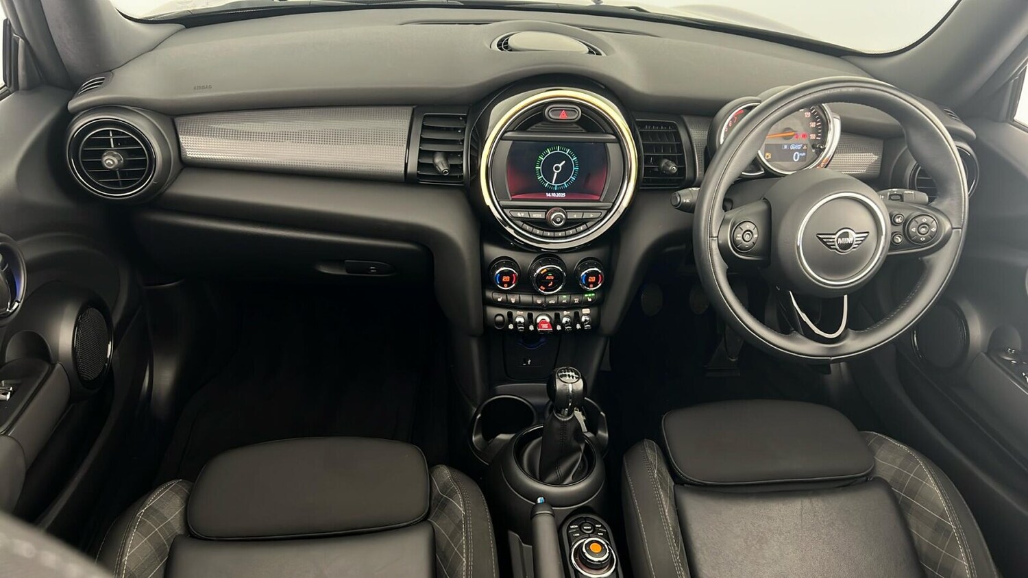 Used MINI Convertible 2018 for sale - 76161411: Photo 10