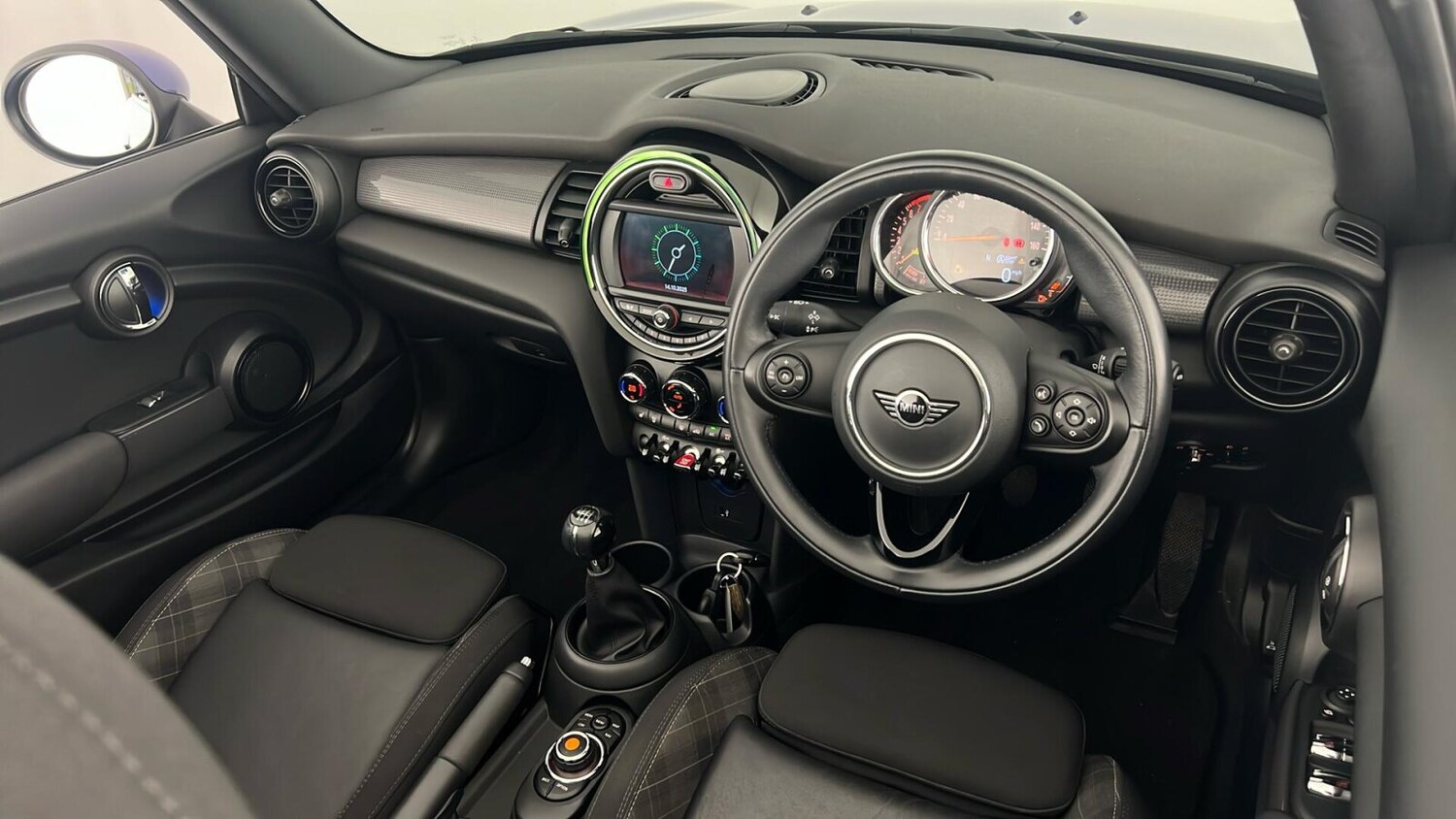 Used MINI Convertible 2018 for sale - 76161411: Photo 15