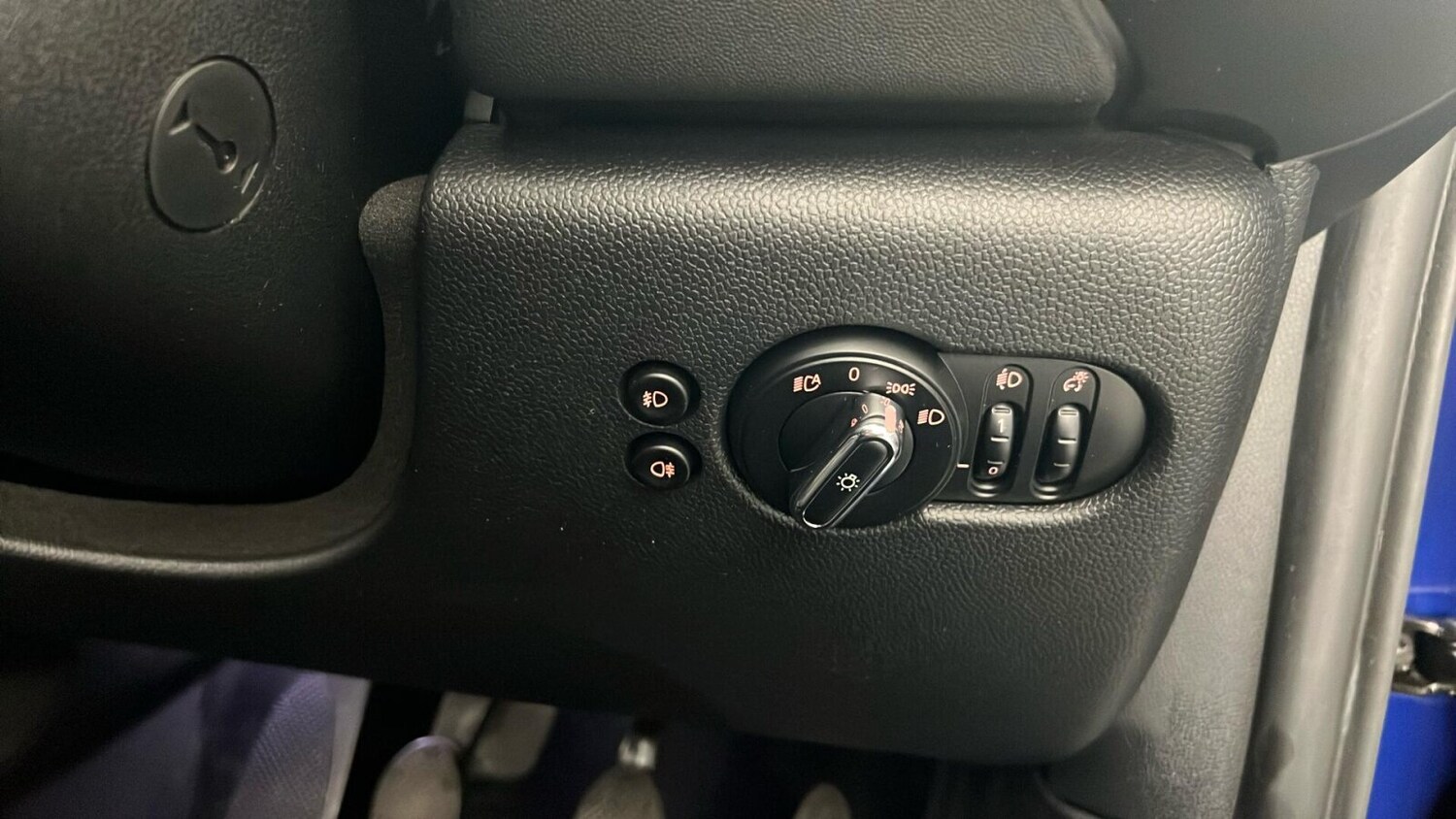 Used MINI Convertible 2018 for sale - 76161411: Photo 31