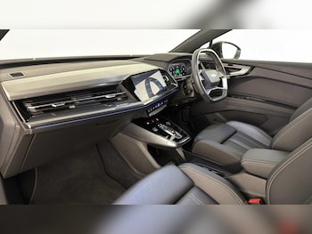 Used Audi Q4 e-tron 2023 for sale - 79014133: Photo