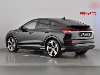 Used Audi Q4 e-tron 2023 for sale - 79014133: Photo