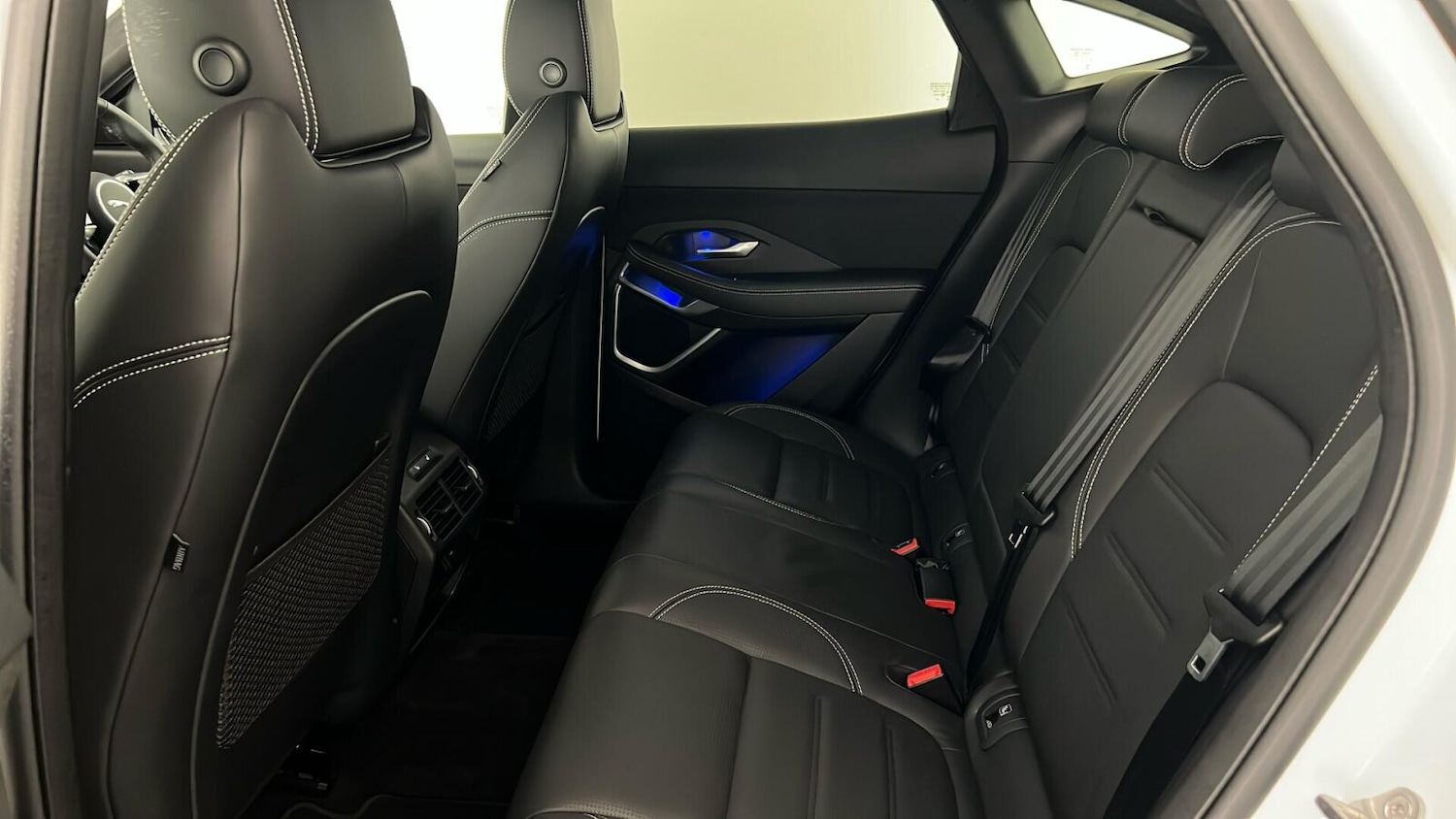 Used Jaguar E-Pace 2024 for sale - 76647949: Photo 21