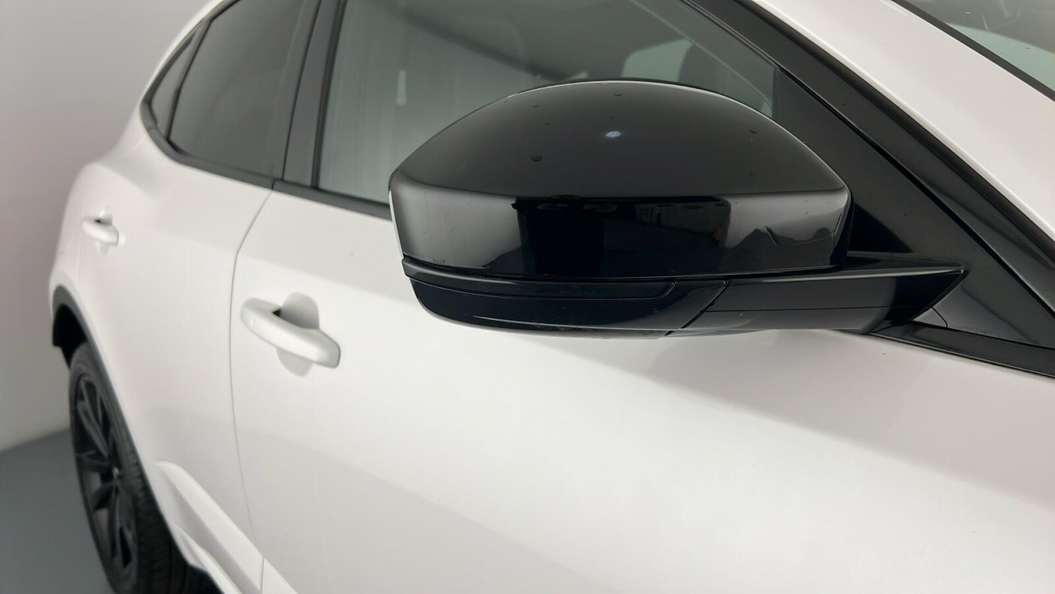 Used Jaguar E-Pace 2024 for sale - 76647949: Photo 33