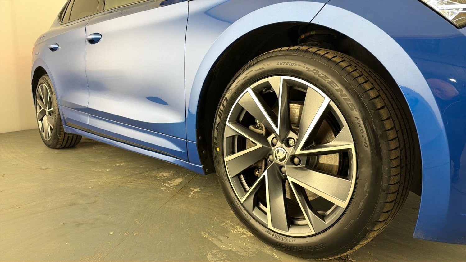 Used Skoda Enyaq 2023 for sale - 77326330: Photo 26