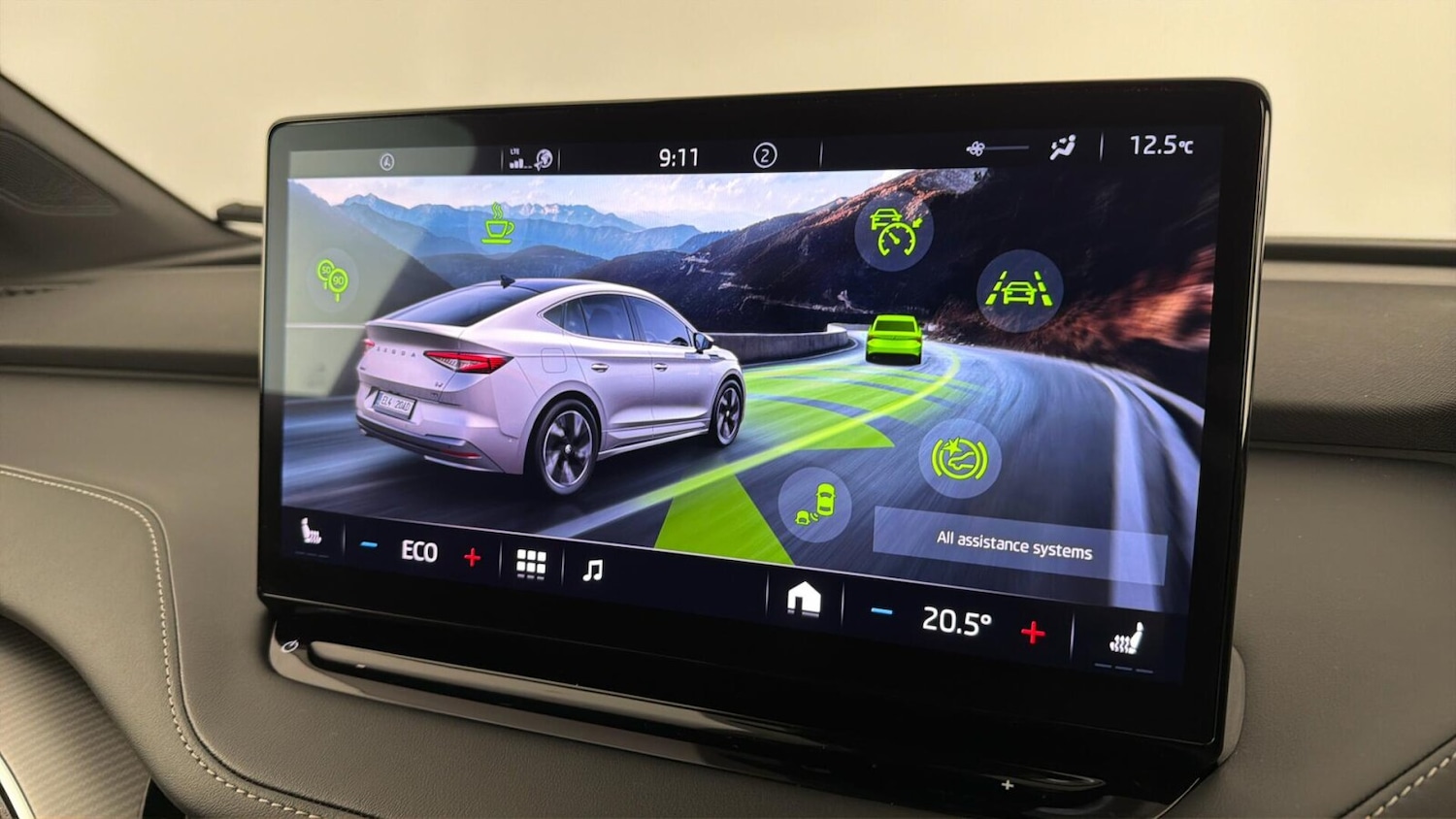 Used Skoda Enyaq 2023 for sale - 77326330: Photo 42