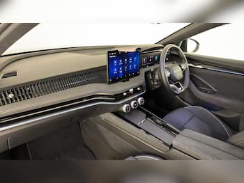 Used Skoda Superb 2025 for sale - 79633849: Photo