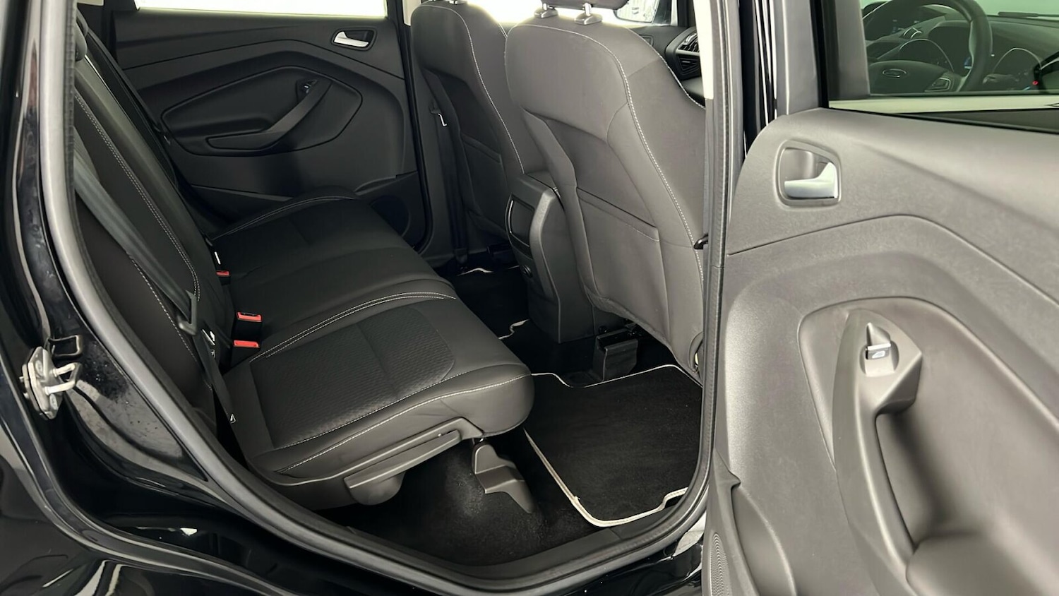 Used Ford Kuga 2018 for sale - 76410595: Photo 14