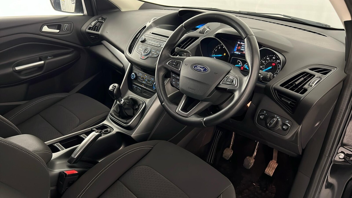 Used Ford Kuga 2018 for sale - 76410595: Photo 15