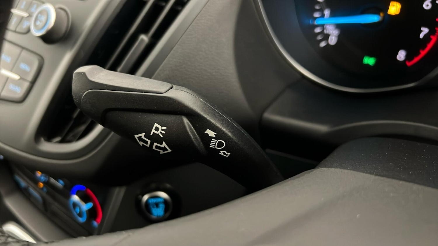 Used Ford Kuga 2018 for sale - 76410595: Photo 37