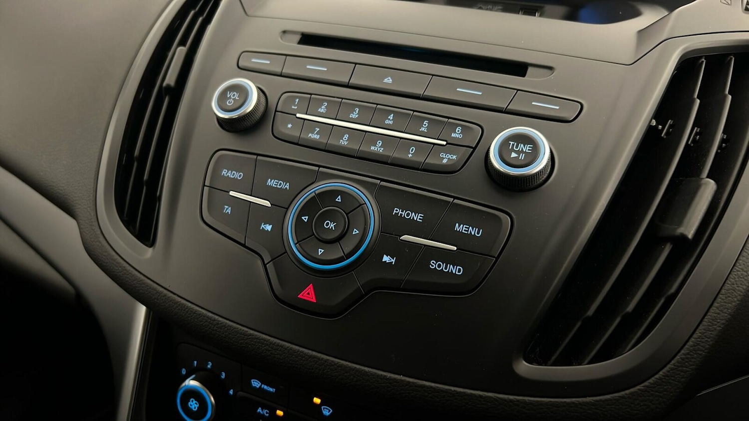 Used Ford Kuga 2018 for sale - 76410595: Photo 38