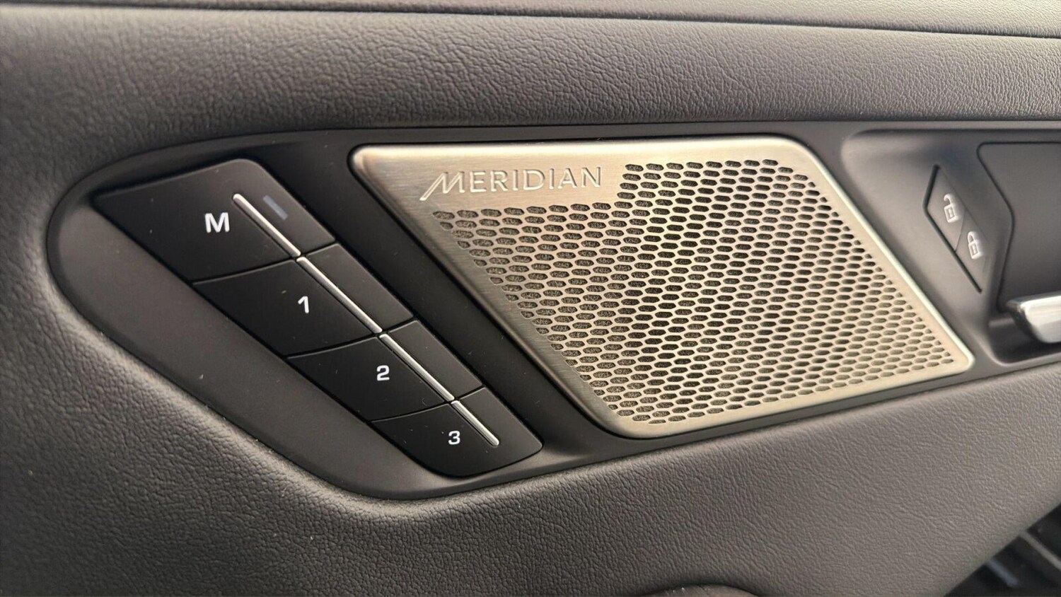 Used Jaguar I-Pace 2021 for sale - 77685718: Photo 32