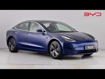 2020 - Standard Range Plus Auto RWD 4dr
