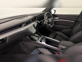 Used Audi e-tron 2021 for sale - 78638069: Photo
