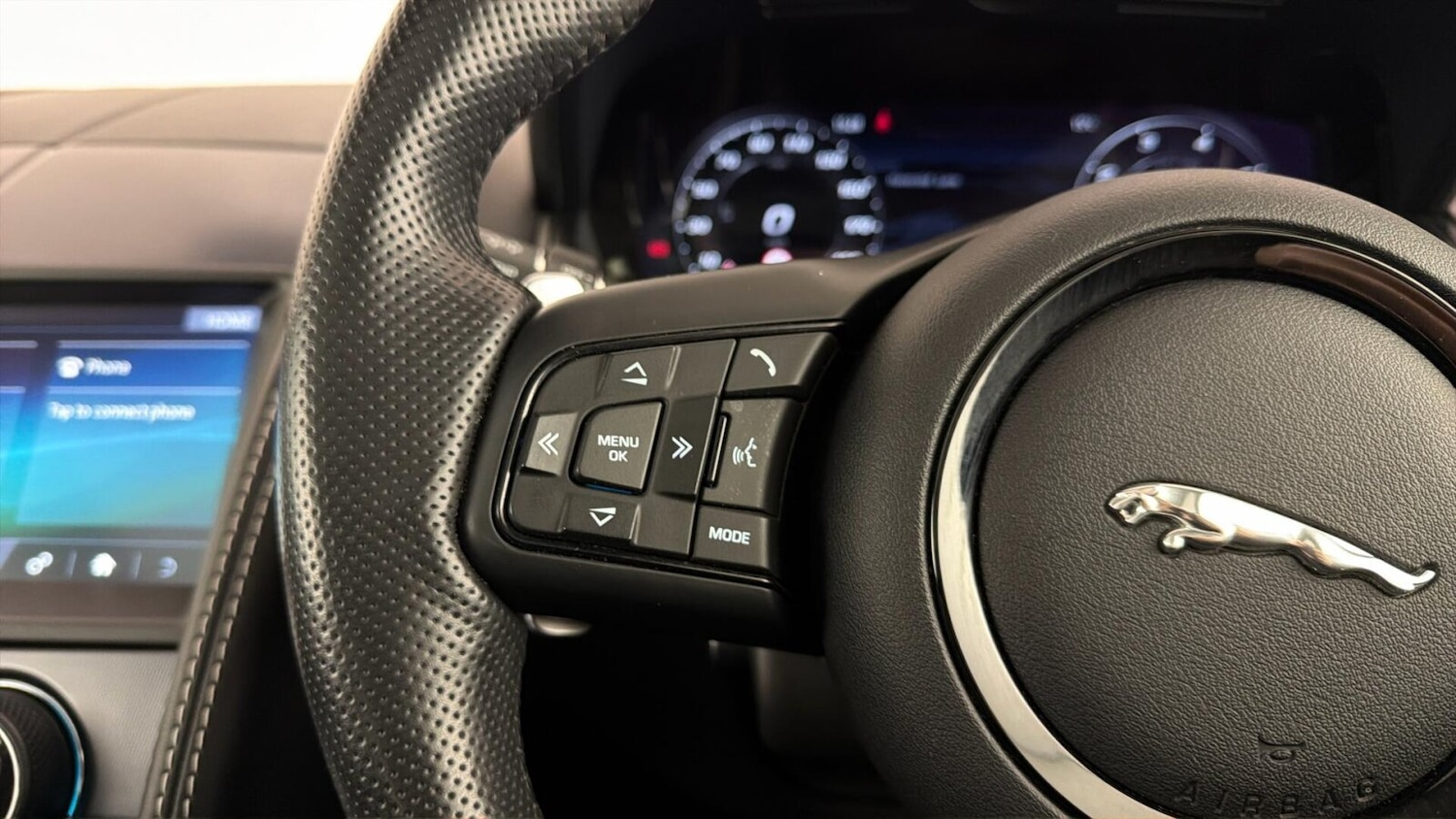 Used Jaguar F-Type 2021 for sale - 78042064: Photo 10