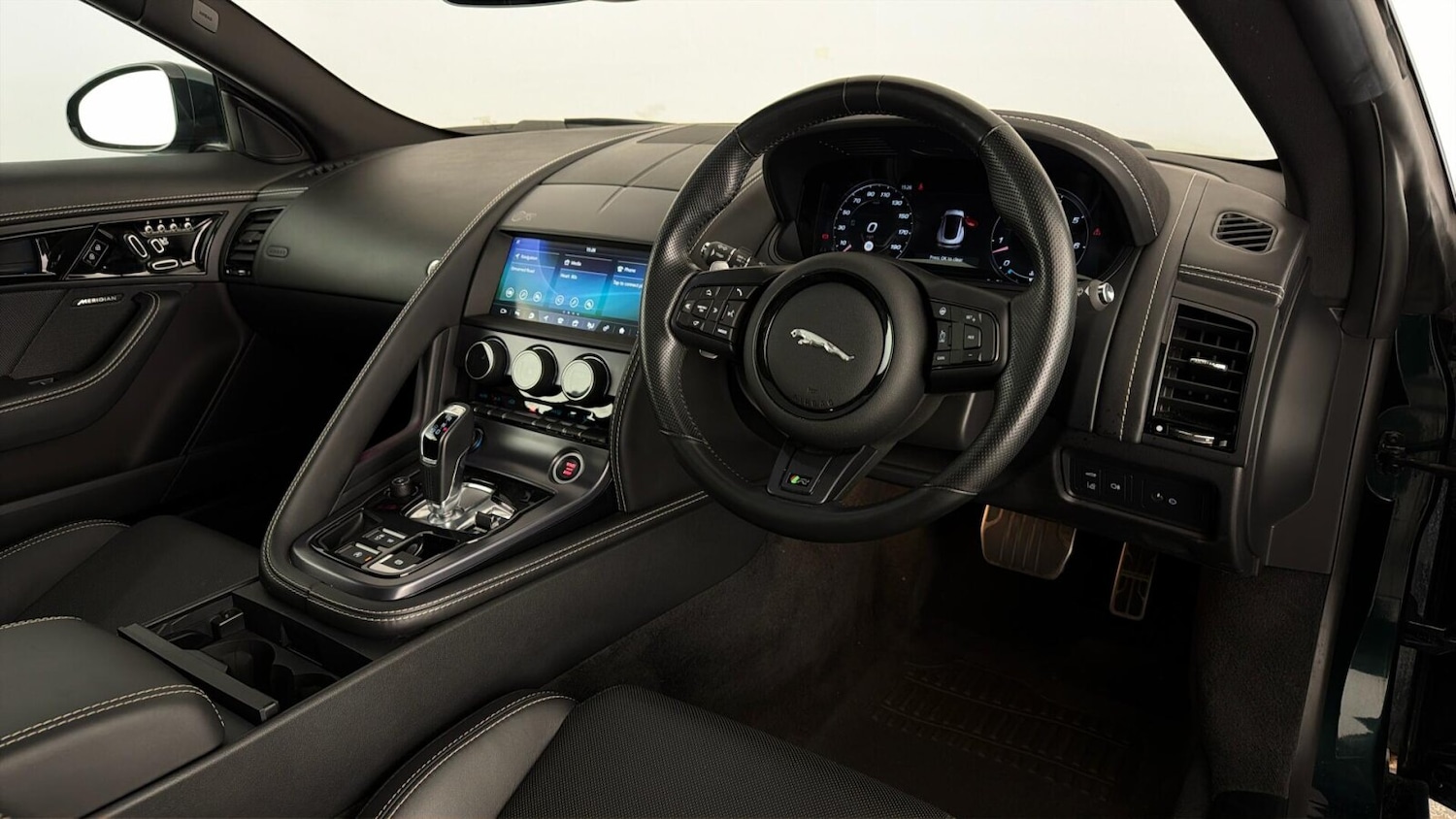 Used Jaguar F-Type 2021 for sale - 78042064: Photo 9