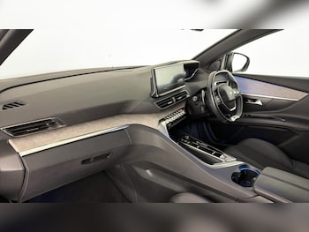 Used Peugeot 5008 2023 for sale - 79582540: Photo