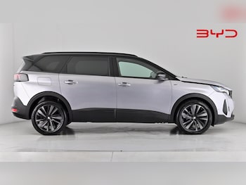 Used Peugeot 5008 2023 for sale - 79582540: Photo