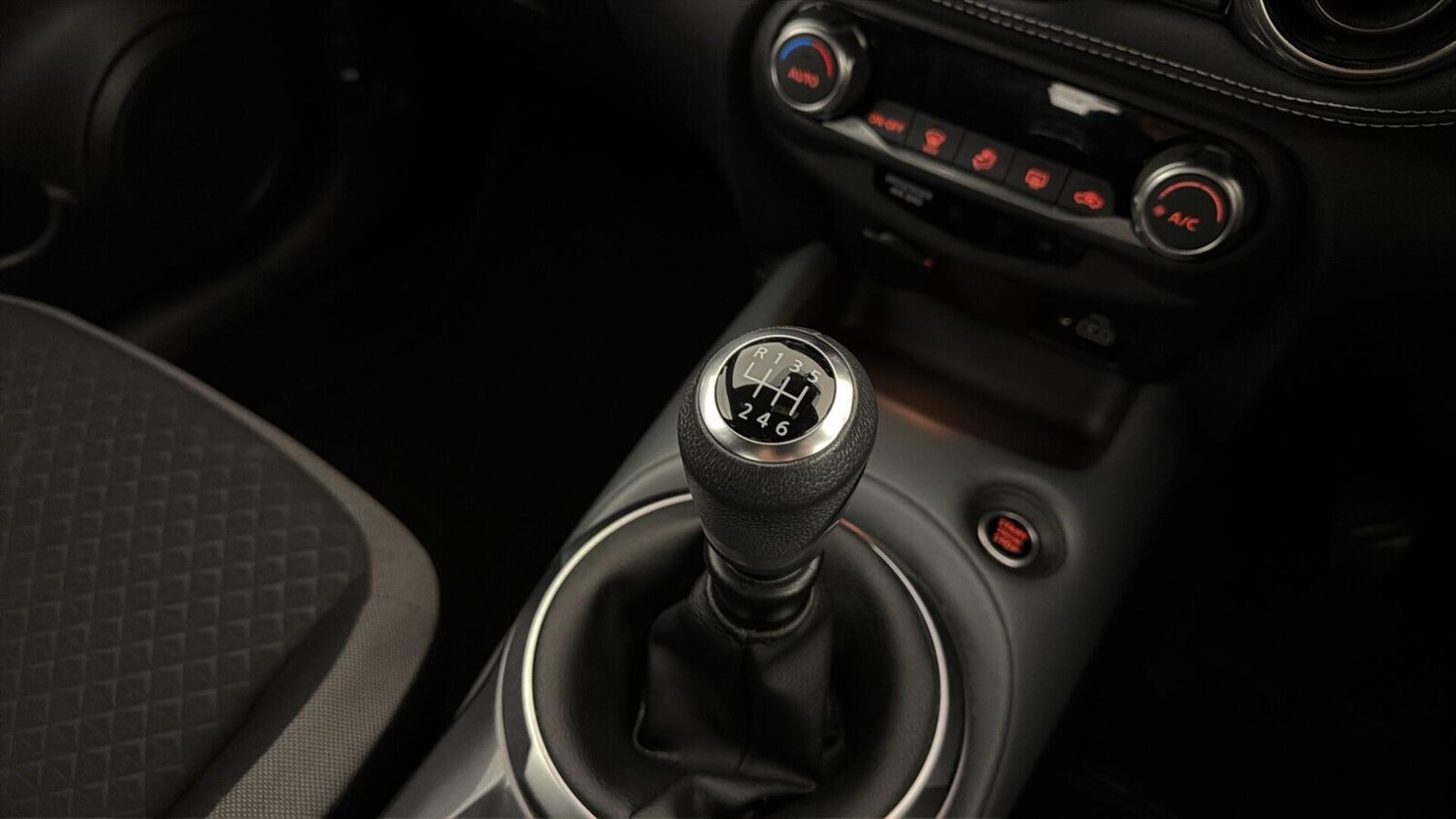 Used Nissan Juke 2022 for sale - 77911271: Photo 13