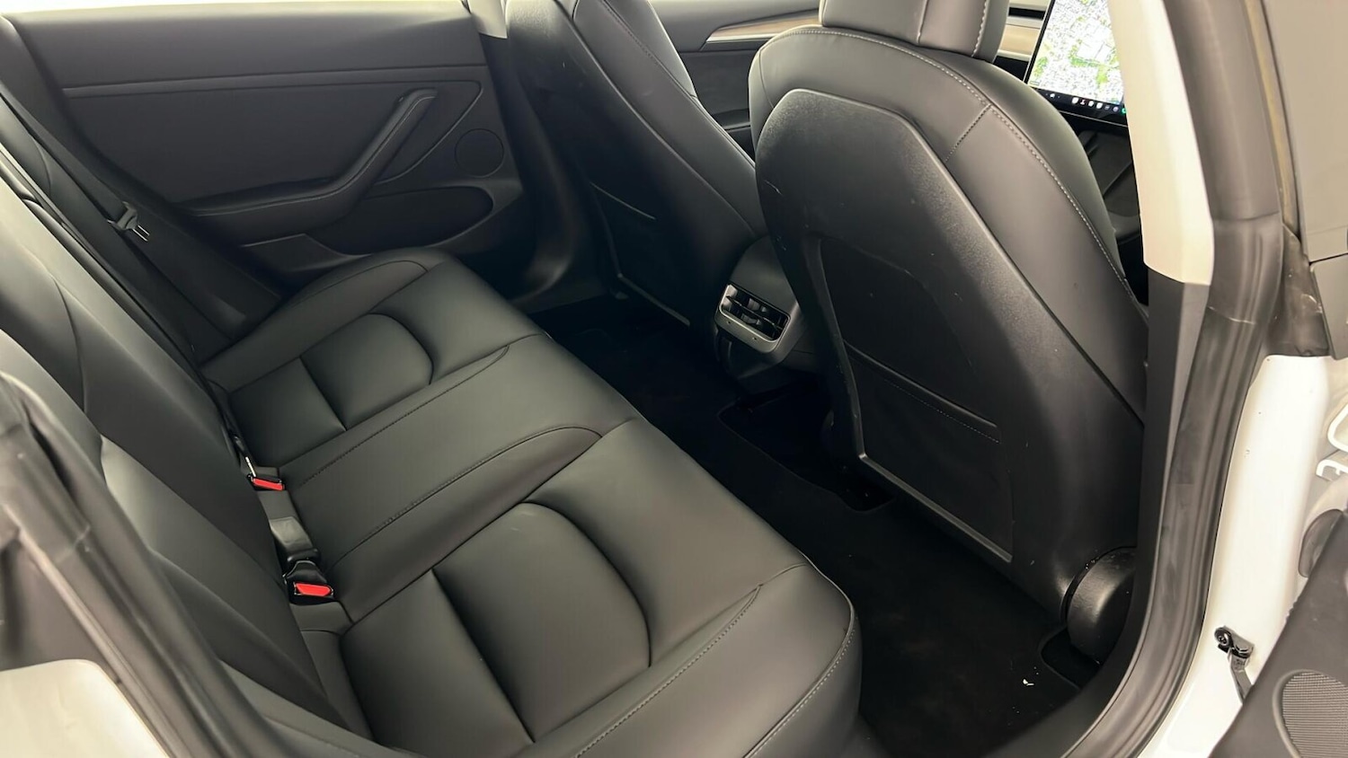 Used Tesla Model 3 2021 for sale - 77256358: Photo 14