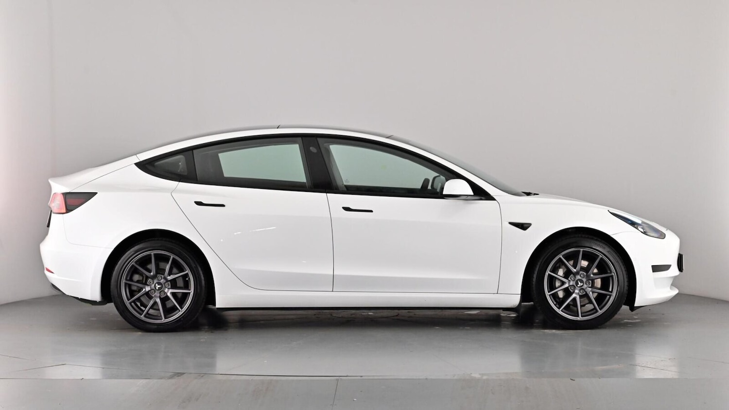 Used Tesla Model 3 2021 for sale - 77256358: Photo 75