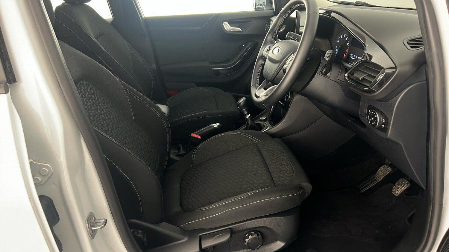 Used Ford Puma 2021 for sale - 75916789: Photo 24