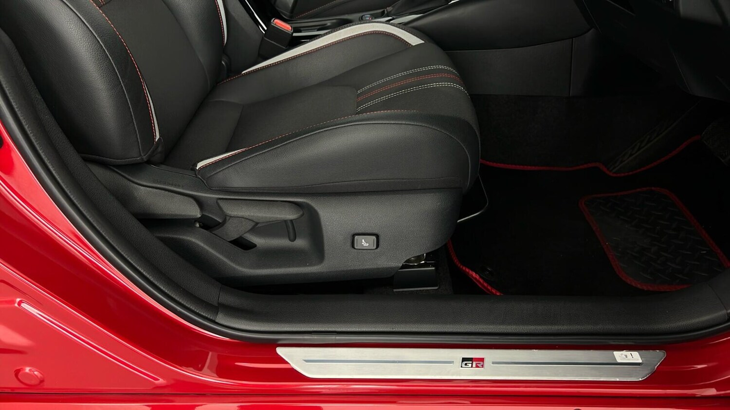 Used Toyota Corolla 2022 for sale - 76104308: Photo 37