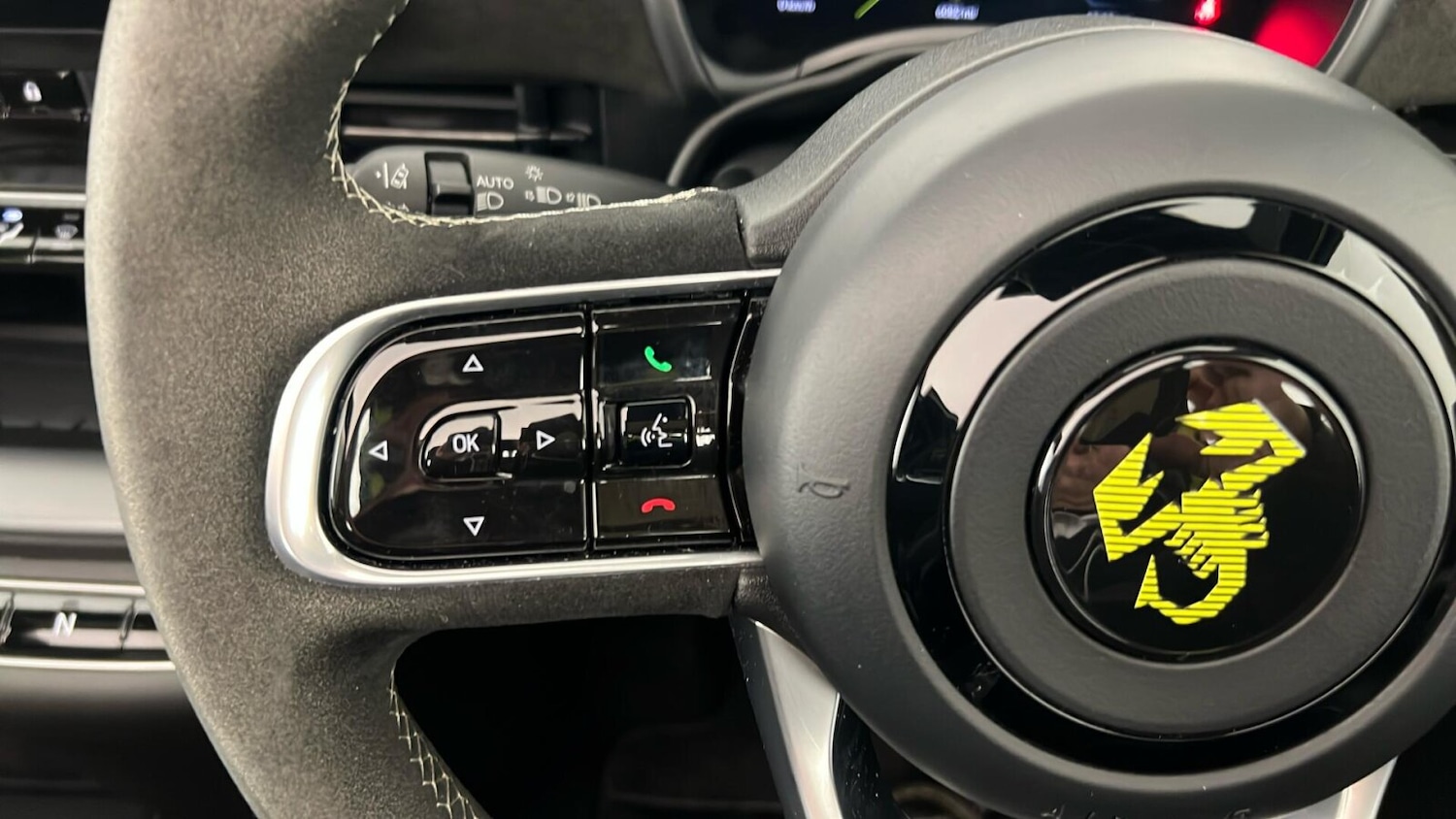 Used Abarth 500 2023 for sale - 77116099: Photo 18