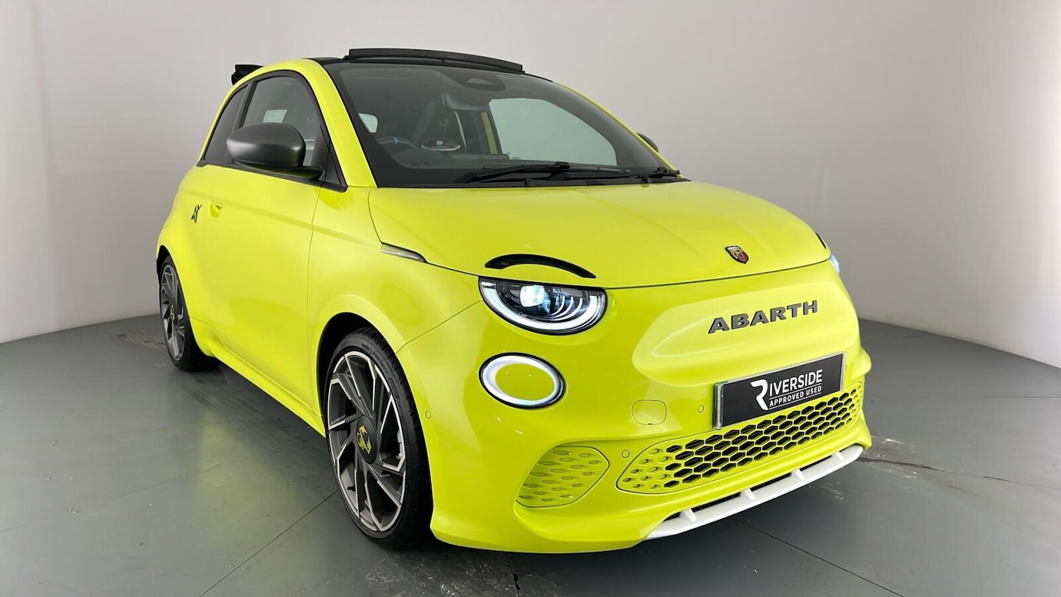 Used Abarth 500 2023 for sale - 77116099: Photo 24