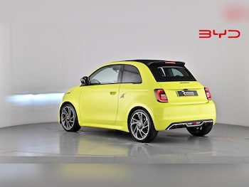 Used Abarth 500 2023 for sale - 77116099: Photo