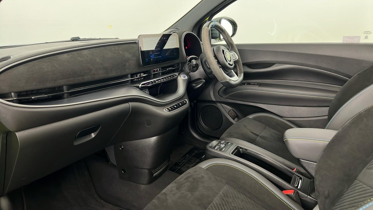 Used Abarth 500 2023 for sale - 77116099: Photo 9