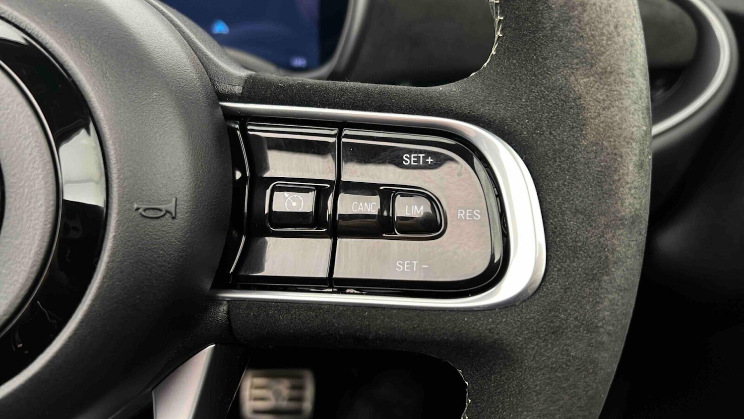 Used Abarth 500 2023 for sale - 77116099: Photo 97