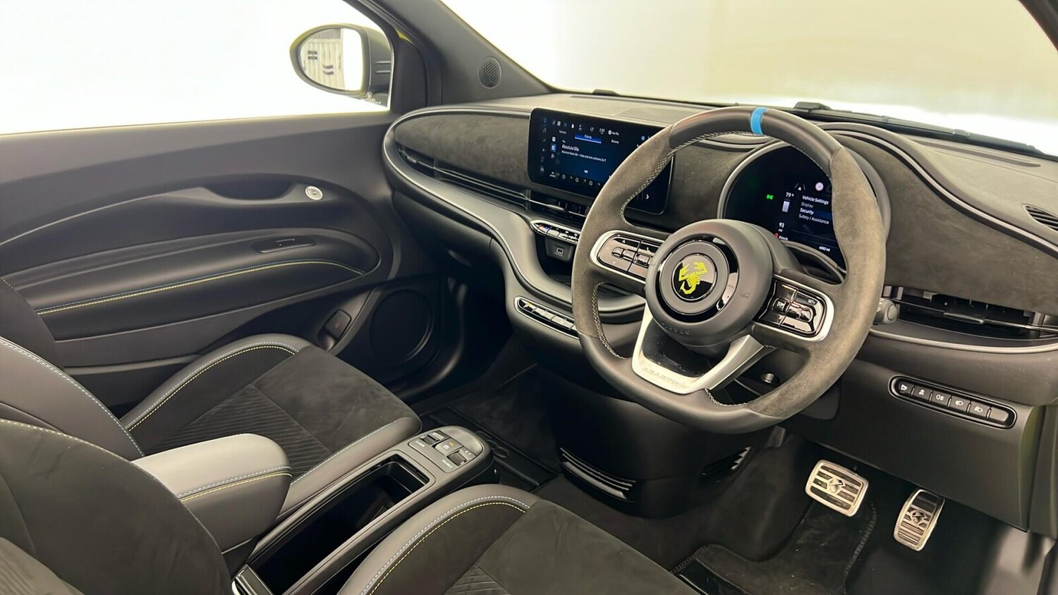 Used Abarth 500 2023 for sale - 77911155: Photo 15