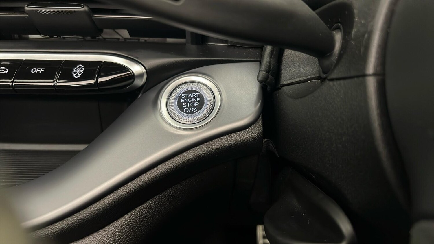 Used Abarth 500 2023 for sale - 77911155: Photo 35