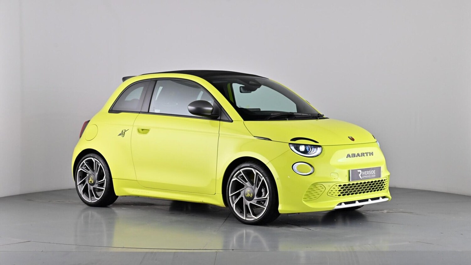 Used Abarth 500 2023 for sale - 77911155: Photo 77