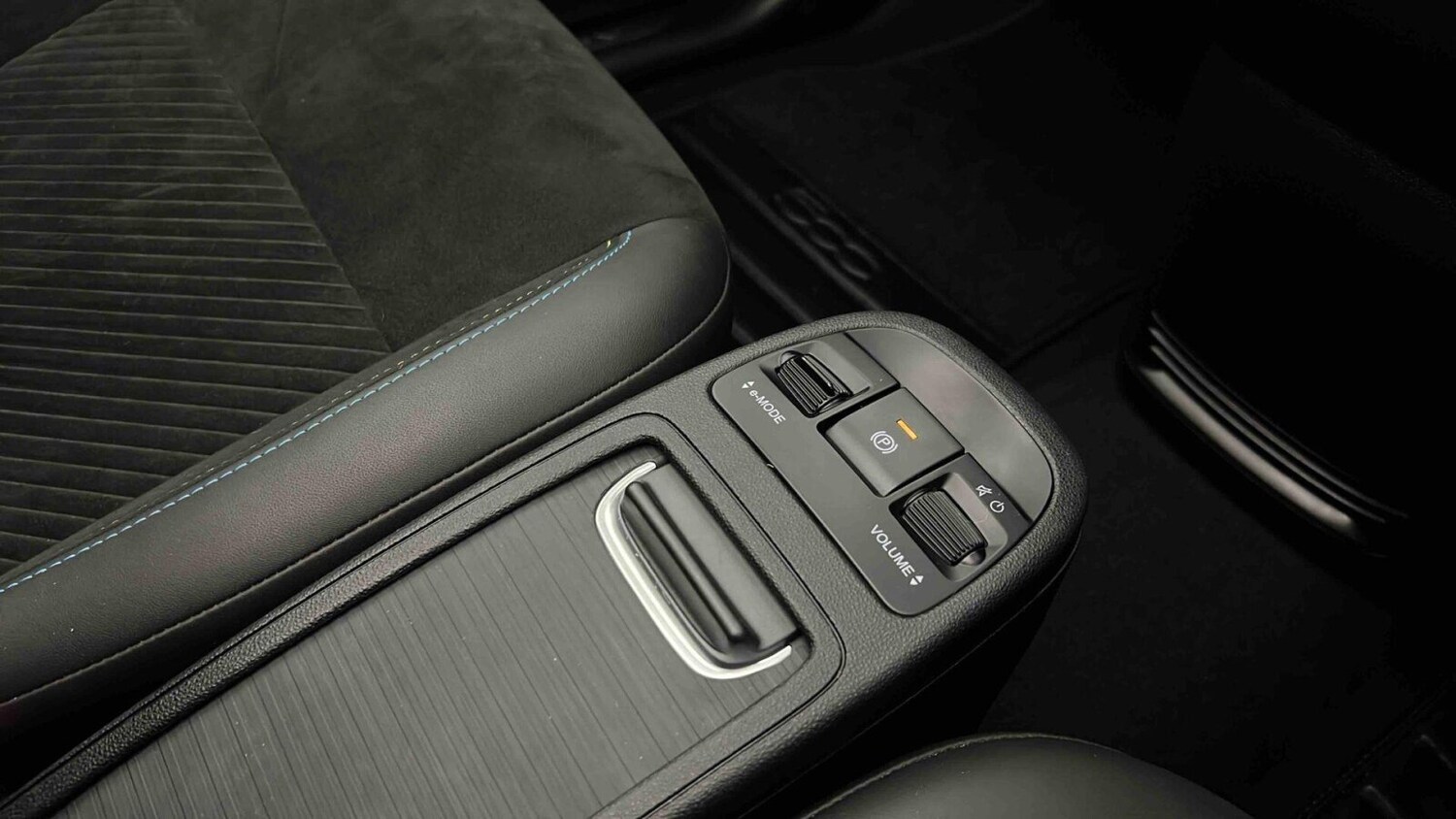 Used Abarth 500 2023 for sale - 77911155: Photo 92