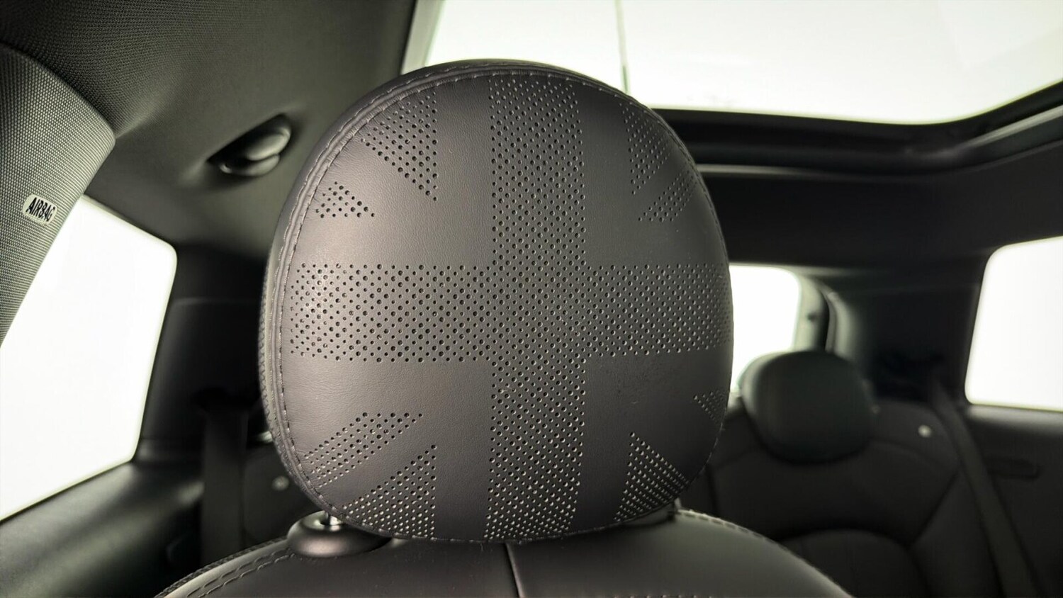 Used MINI Hatch 2022 for sale - 77959876: Photo 35