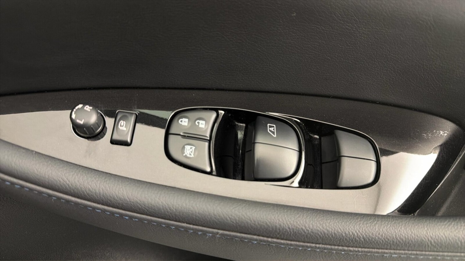 Used Nissan Leaf 2021 for sale - 77300411: Photo 31