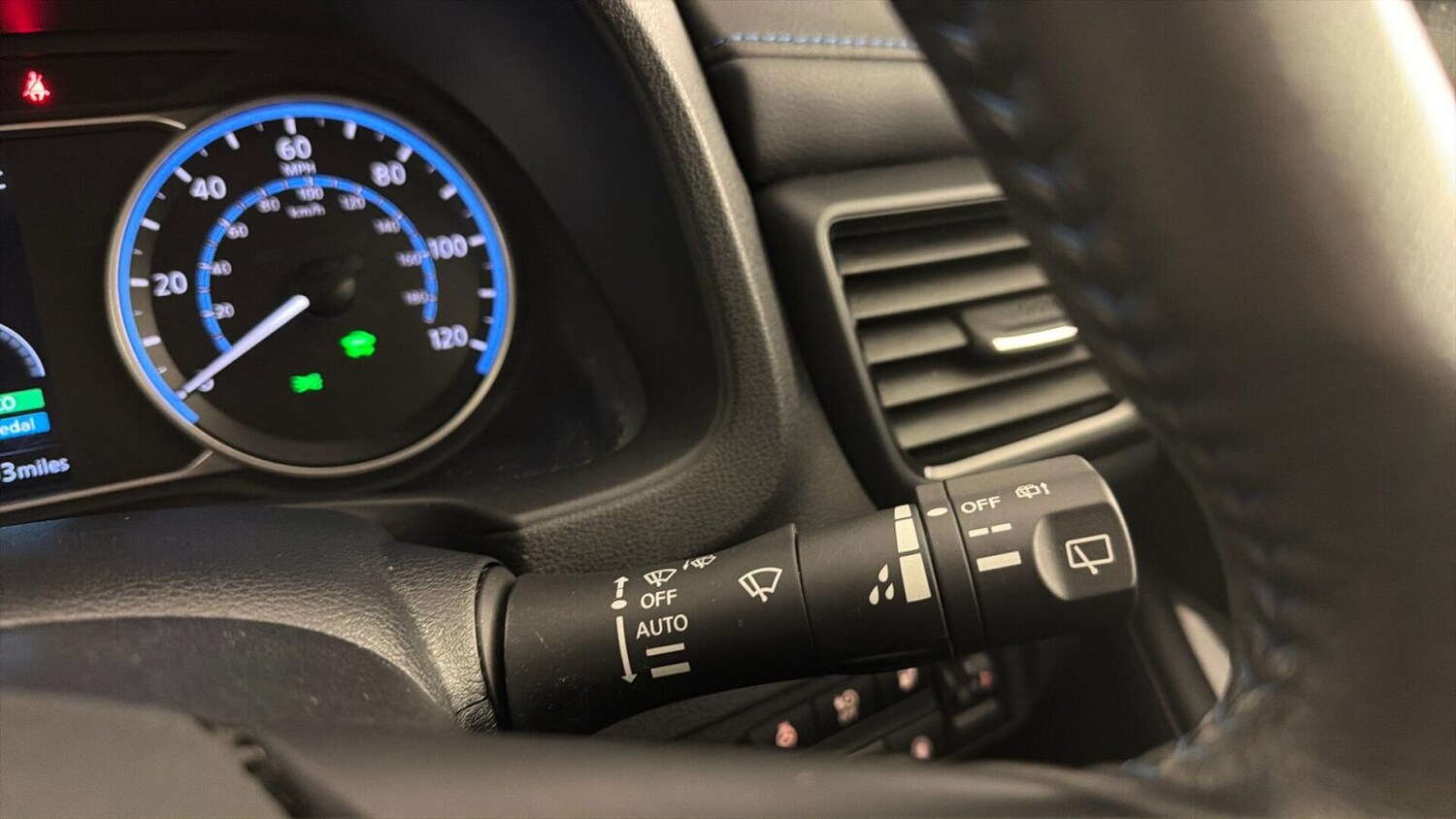 Used Nissan Leaf 2021 for sale - 77300411: Photo 33