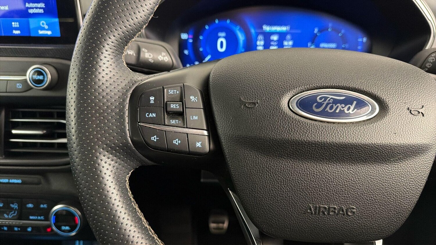 Used Ford Focus 2021 for sale - 77885379: Photo 16