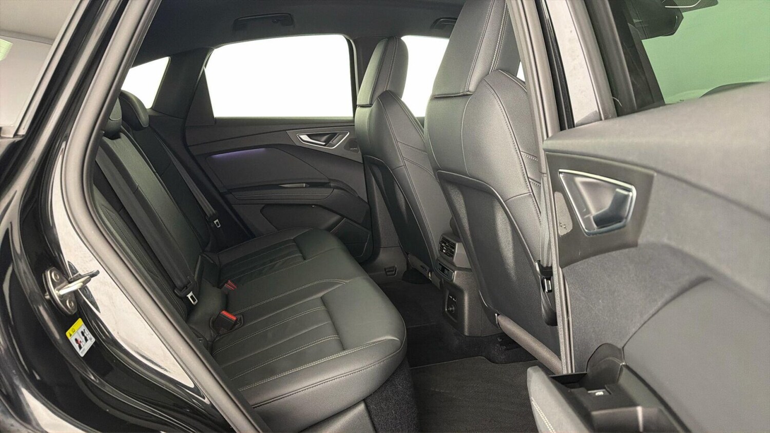 Used Audi Q4 e-tron 2023 for sale - 77685722: Photo 24